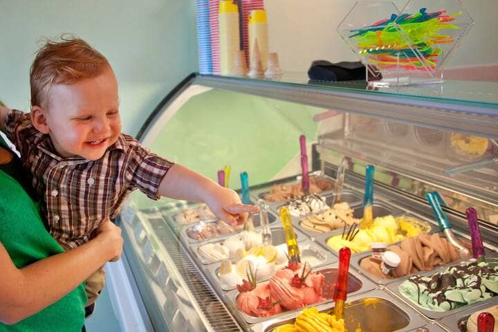 Snack bar